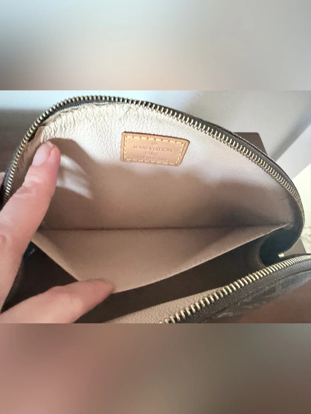 Louis Vuitton Monogram Cosmetic Pouch - Trousse Demi Ronde, Authentic